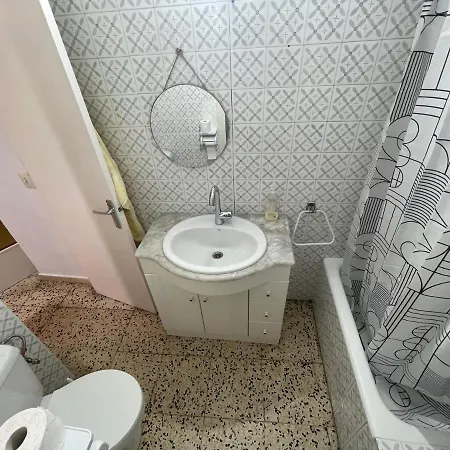 Desconecta En דירה